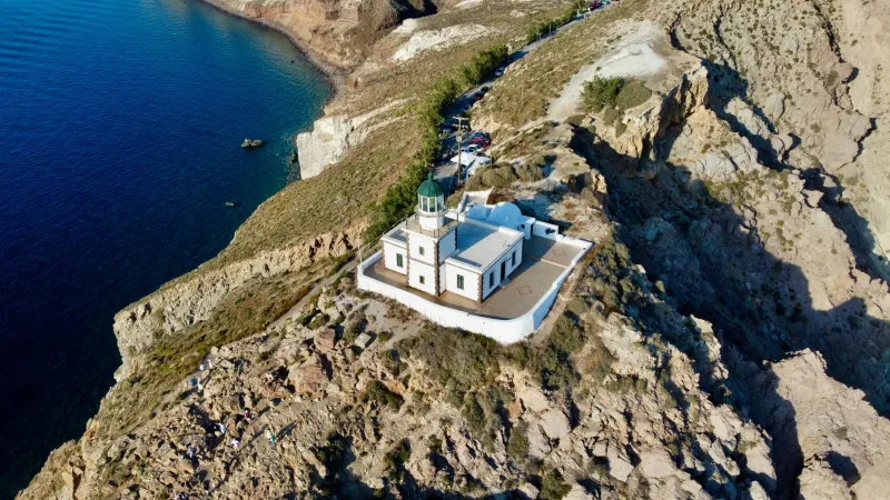 Ηφαίστειο, Ακρωτήρι και αρχαία μυστικά: Η περιήγηση που ξεκινά από το τελεφερίκ